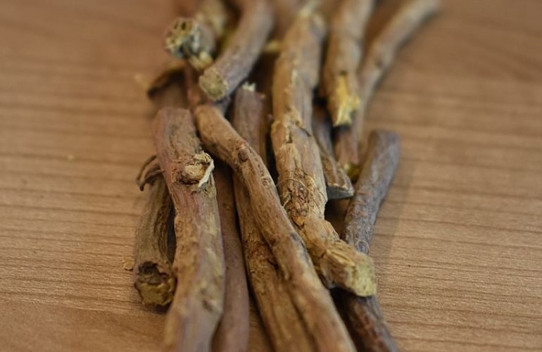 Licorice dried and cut roots